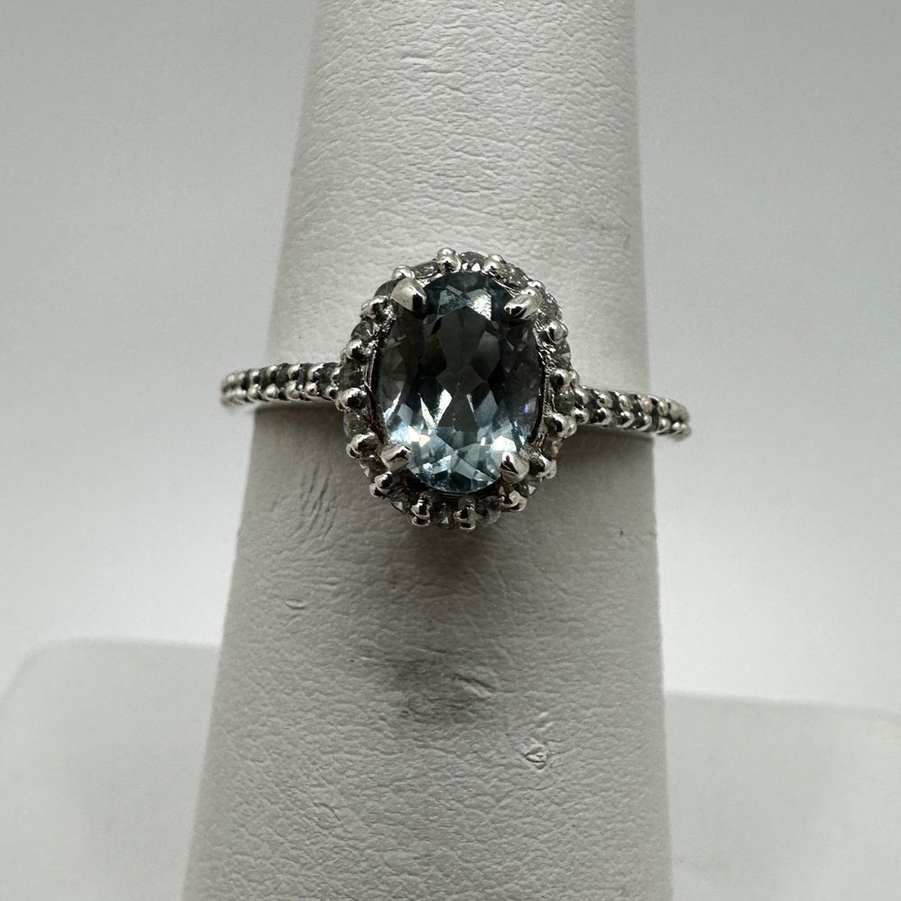 NWOT 5x7mm possible Aquamarine with cz rhinestones‎ ring in sterling silver!